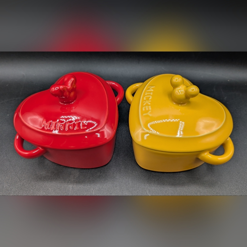 Pair Mickey Minnie Heart Shaped Mini Casserole Dish, Disneyland Hong Kon…